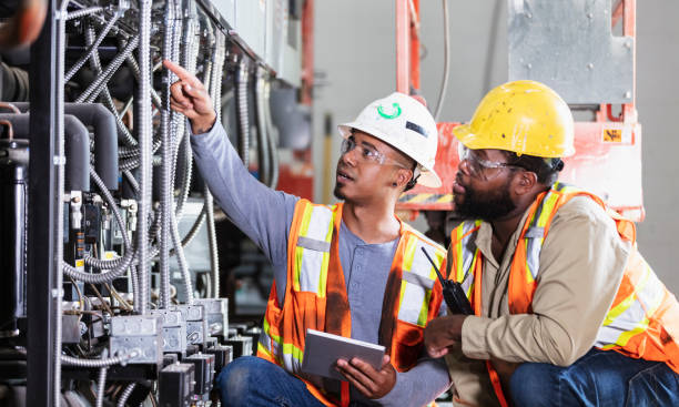  Creston, IA Electrician Pros