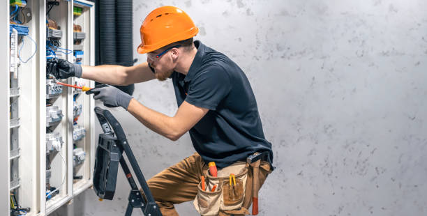 Best Electrical Contractors for Businesses  in Creston, IA